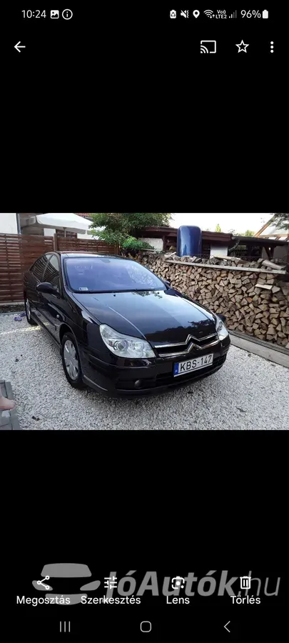 Photo 1