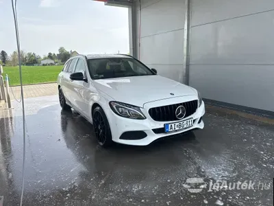 autó főképe