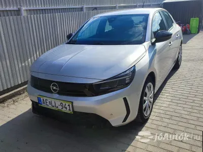 autó főképe