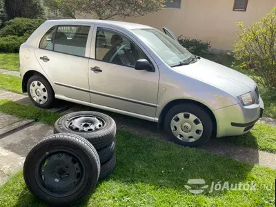 autó főképe