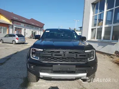 autó főképe