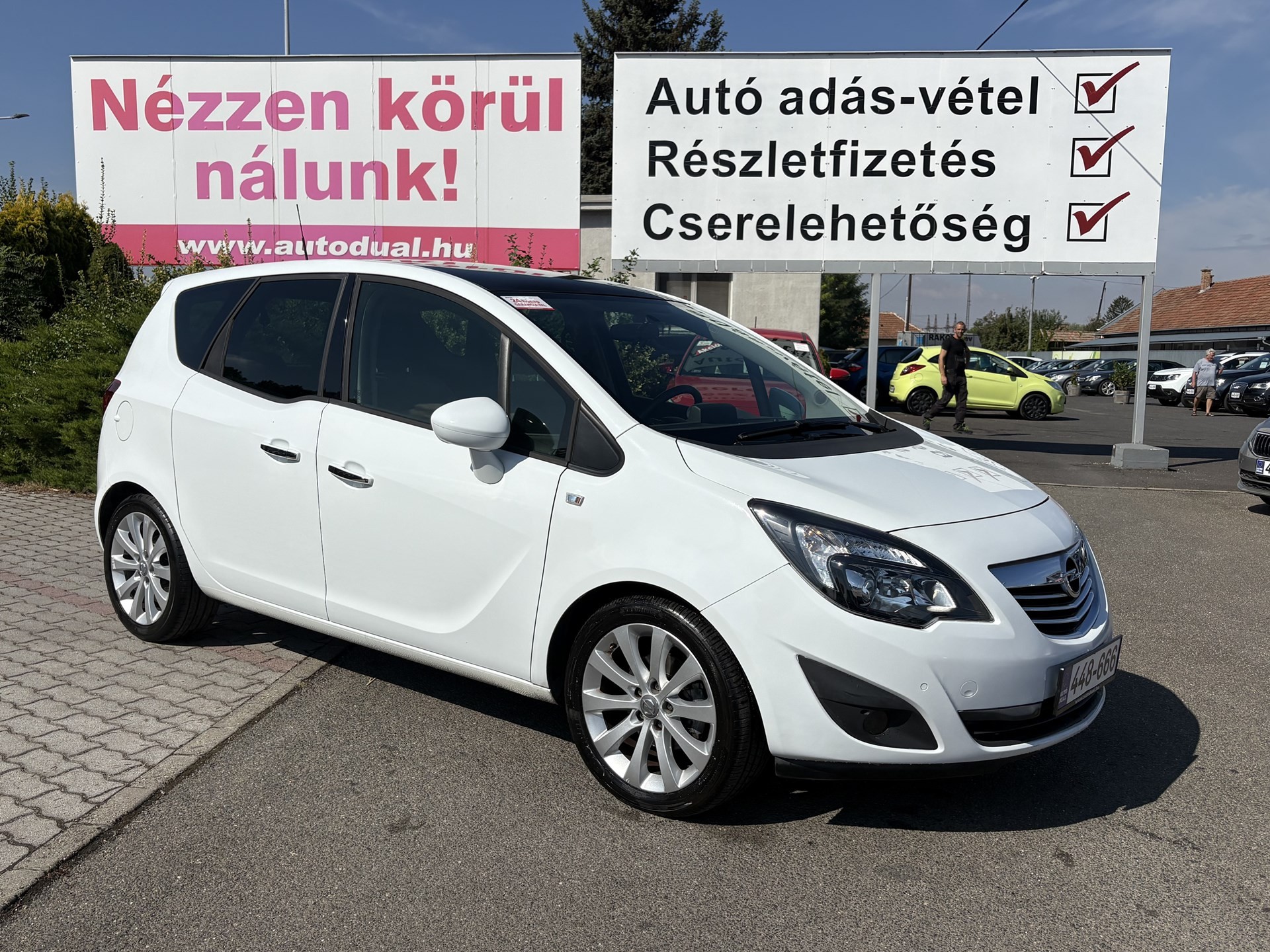 autó főképe