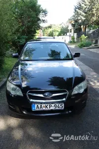 autó főképe