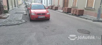 autó főképe
