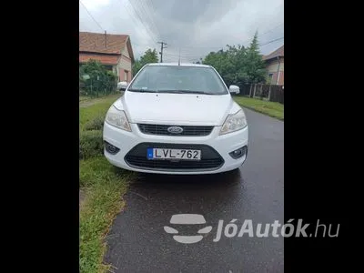 autó főképe