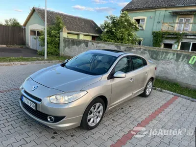 autó főképe
