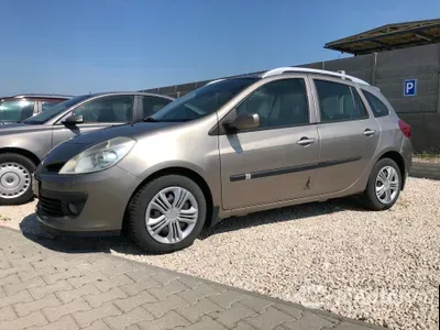 autó főképe