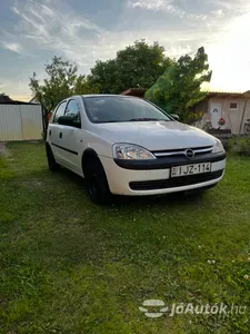 autó főképe