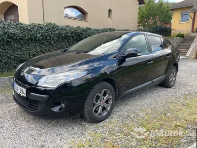 autó főképe