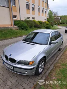 autó főképe