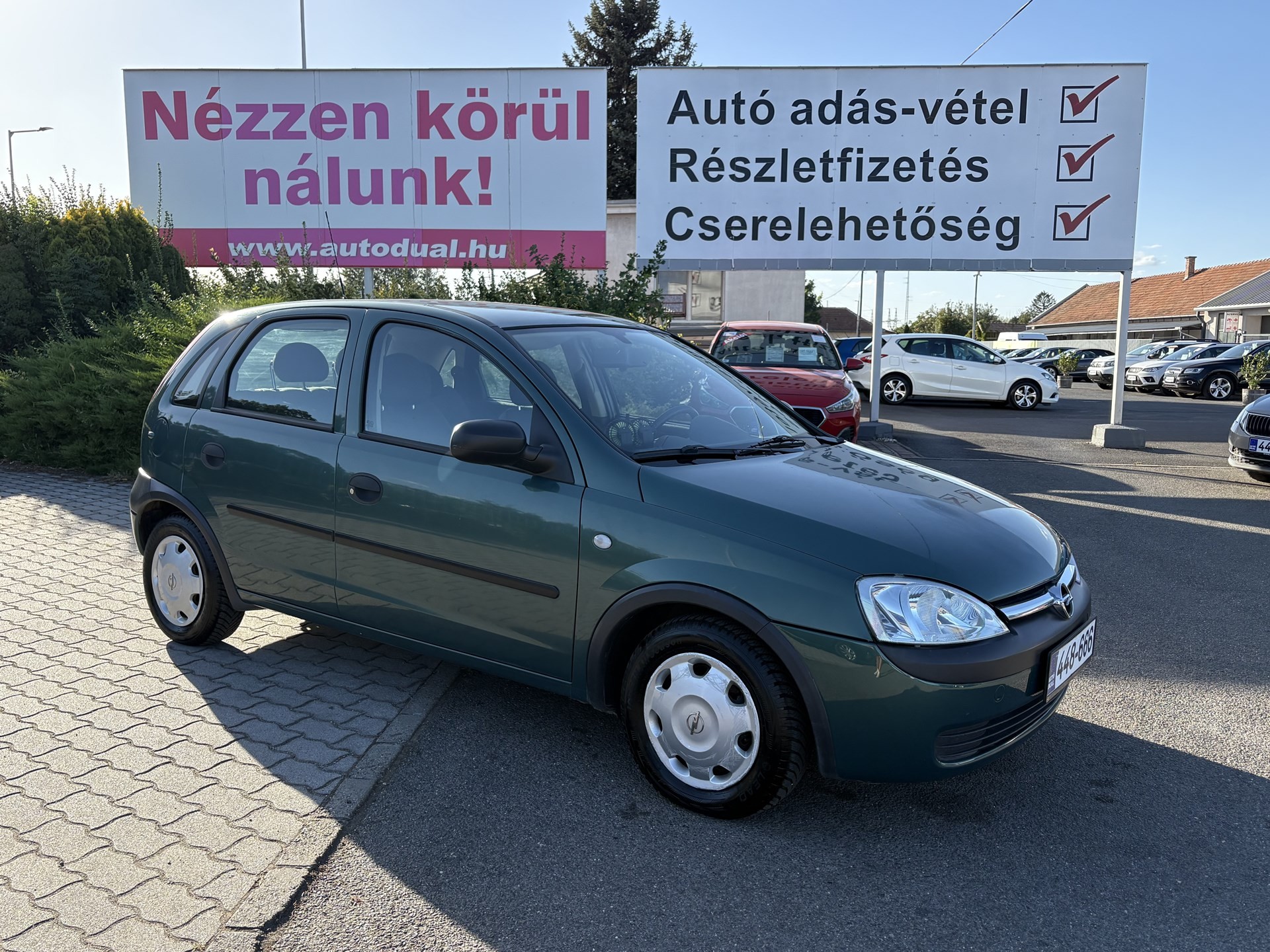 autó főképe