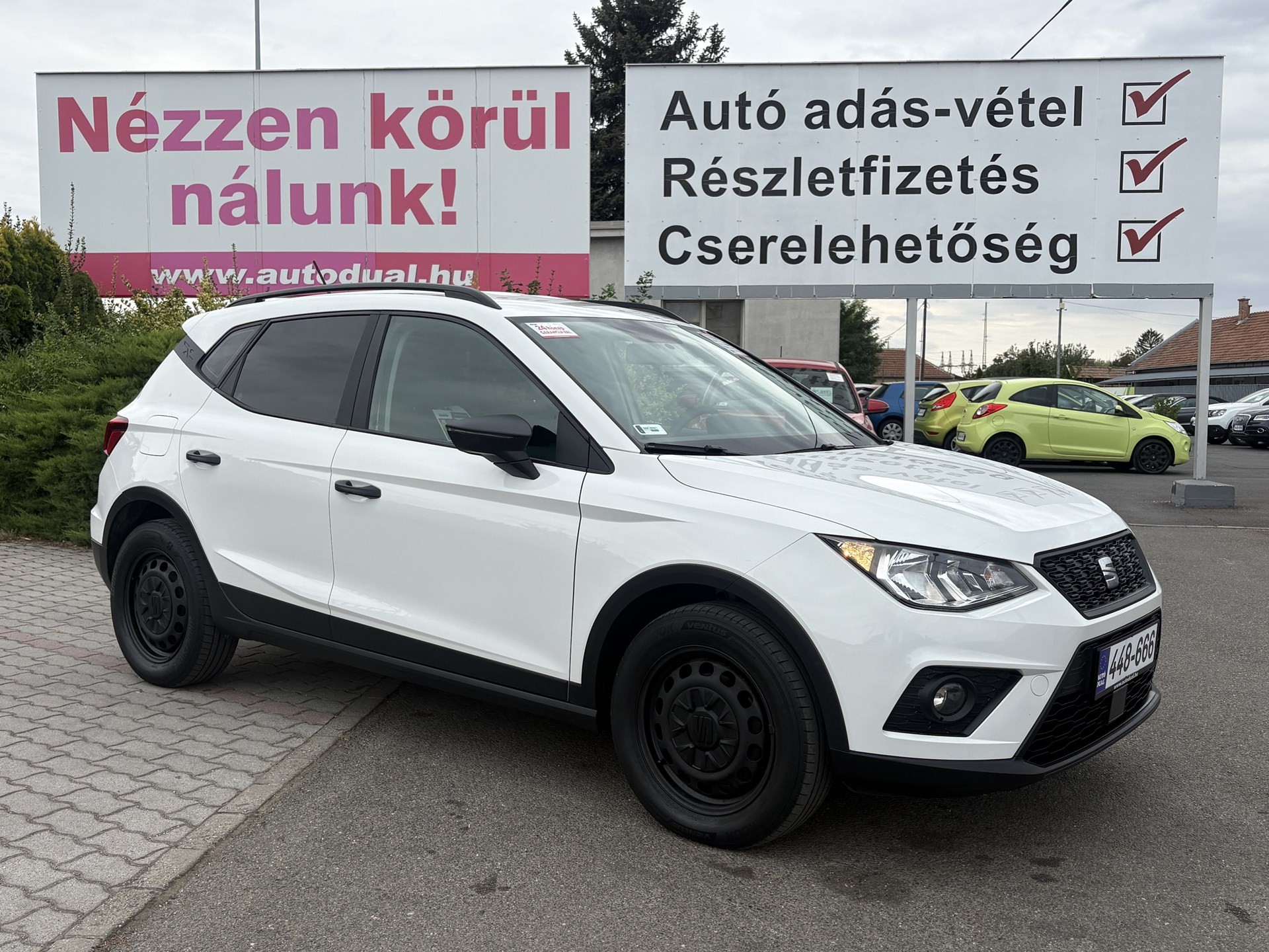 autó főképe