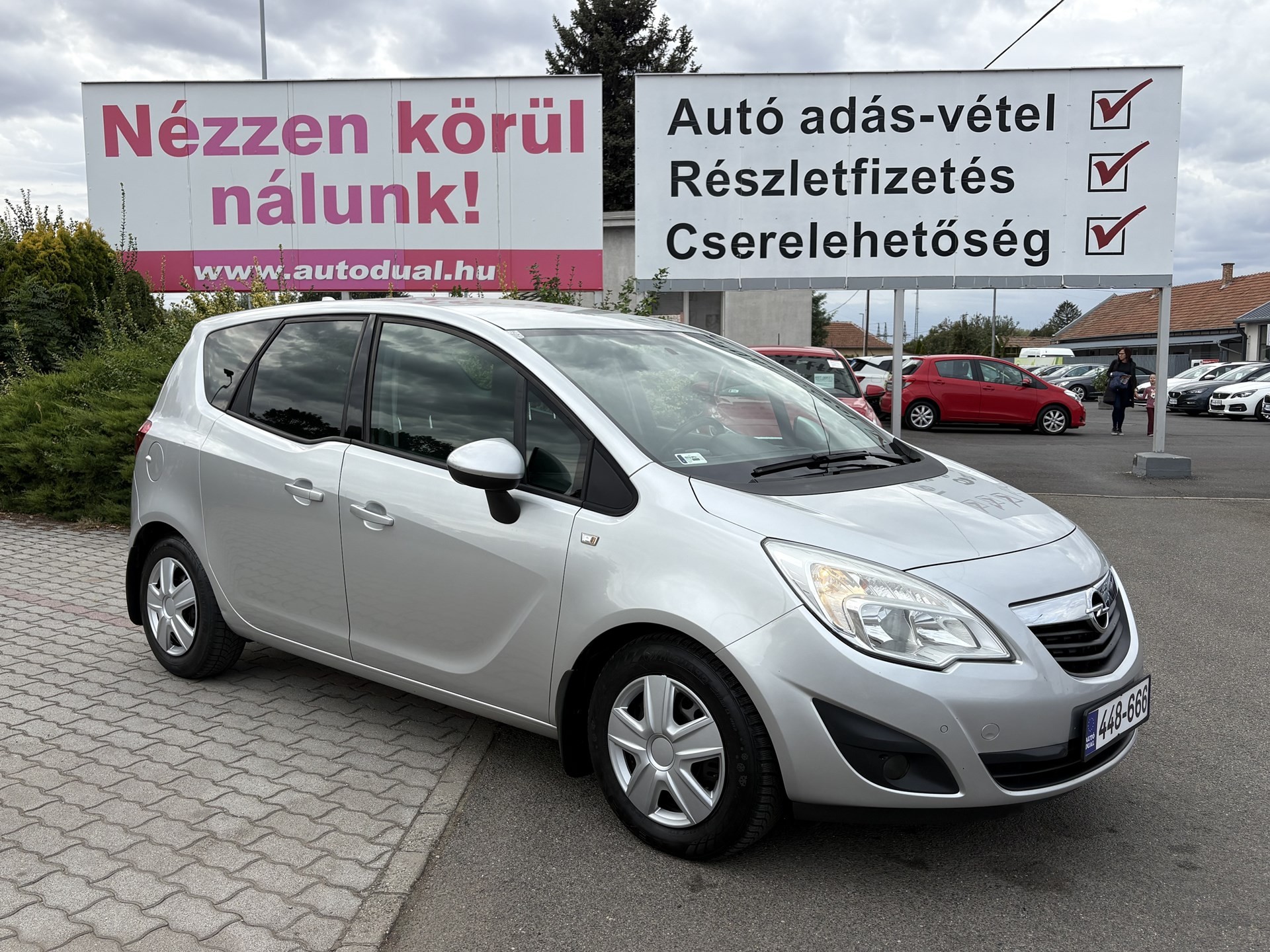 autó főképe