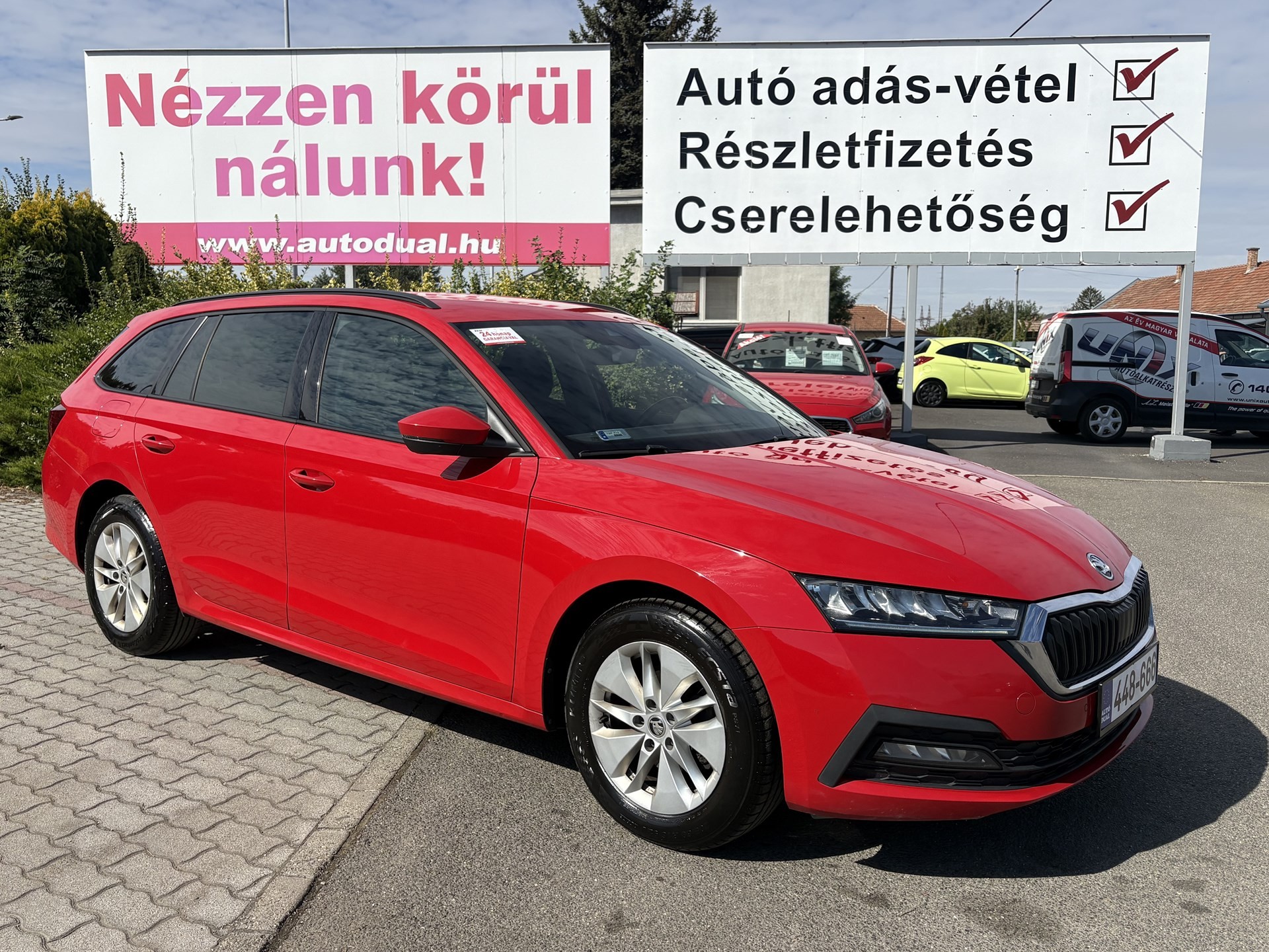 autó főképe