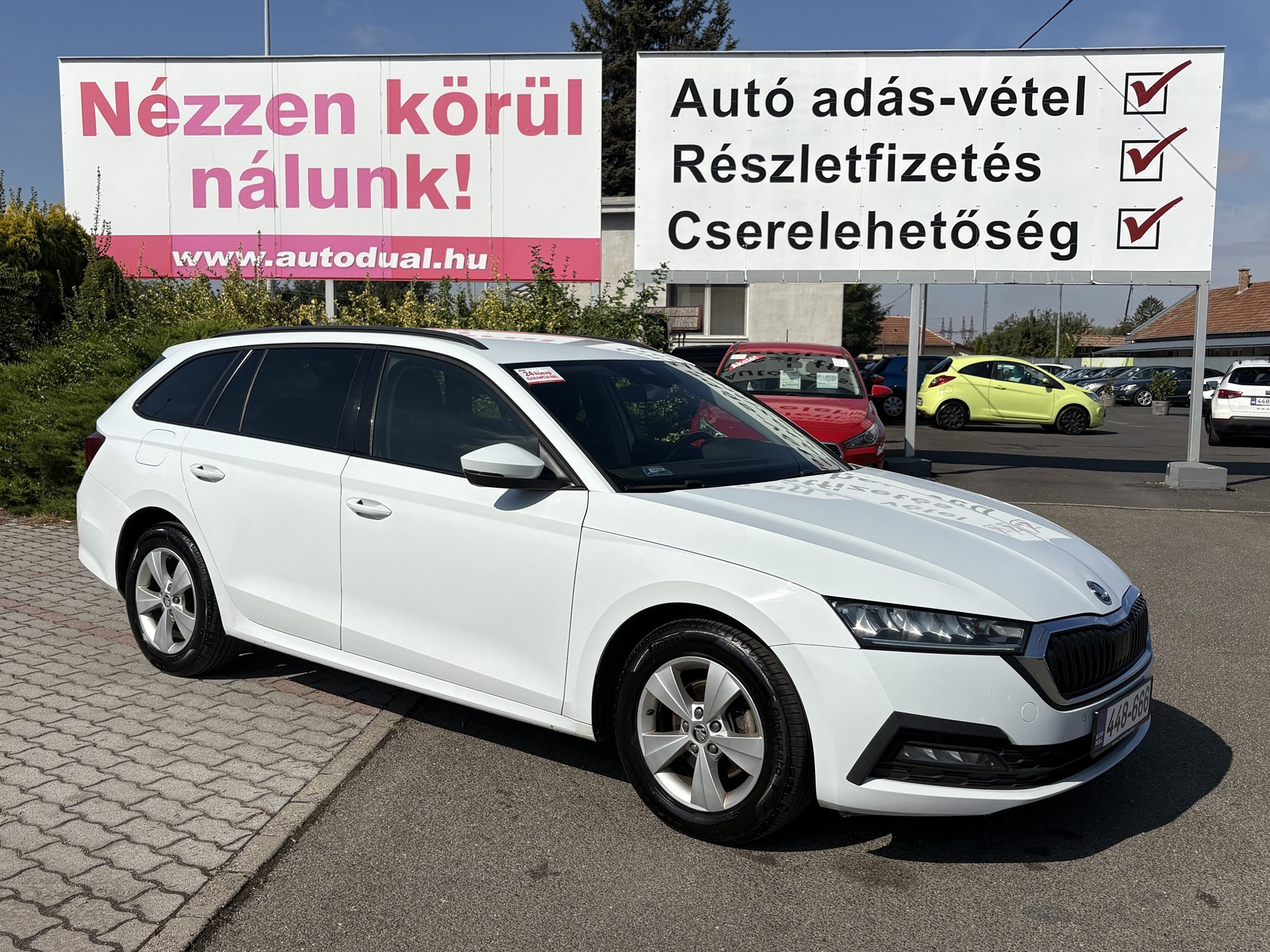 autó főképe