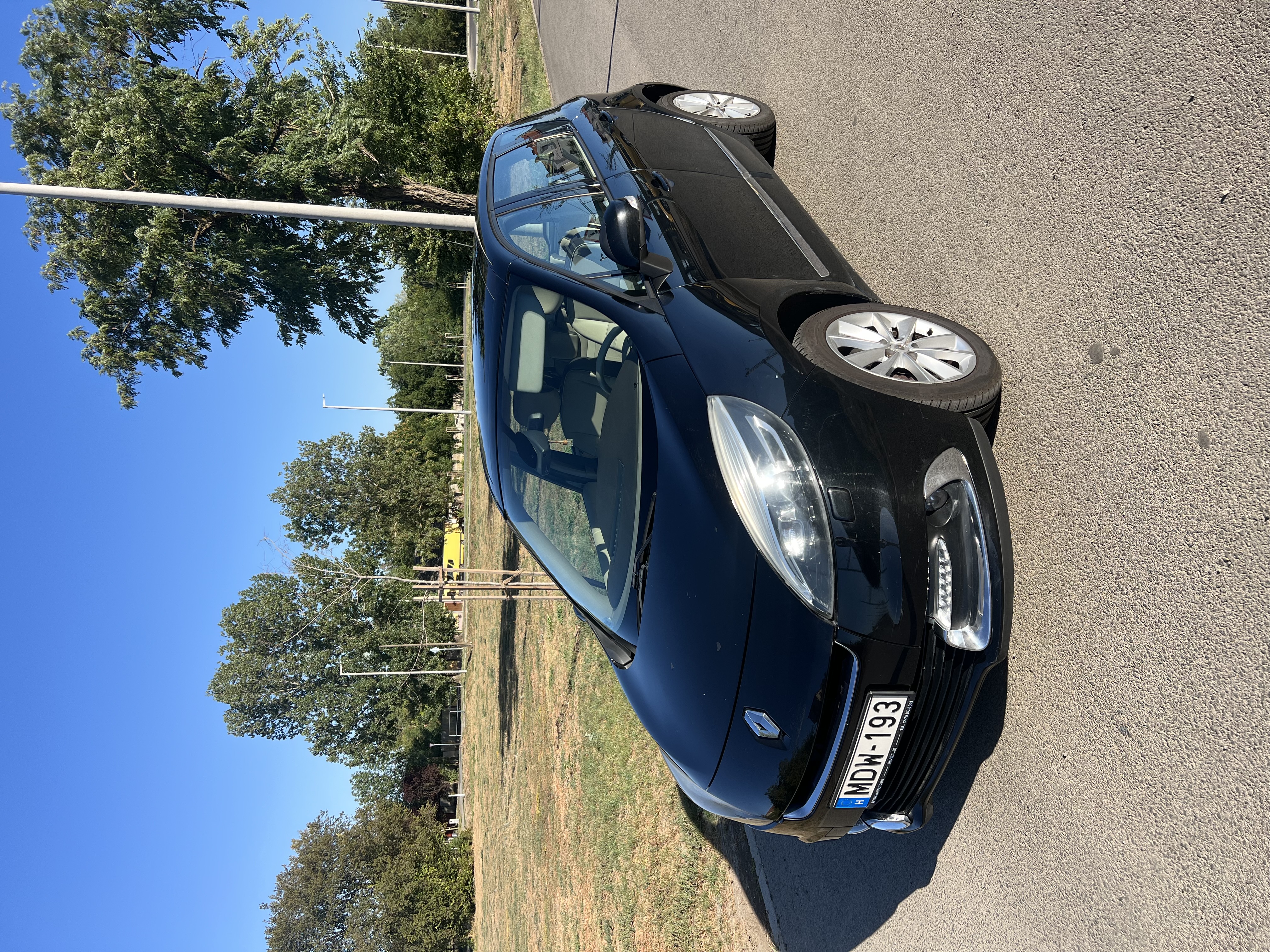autó főképe