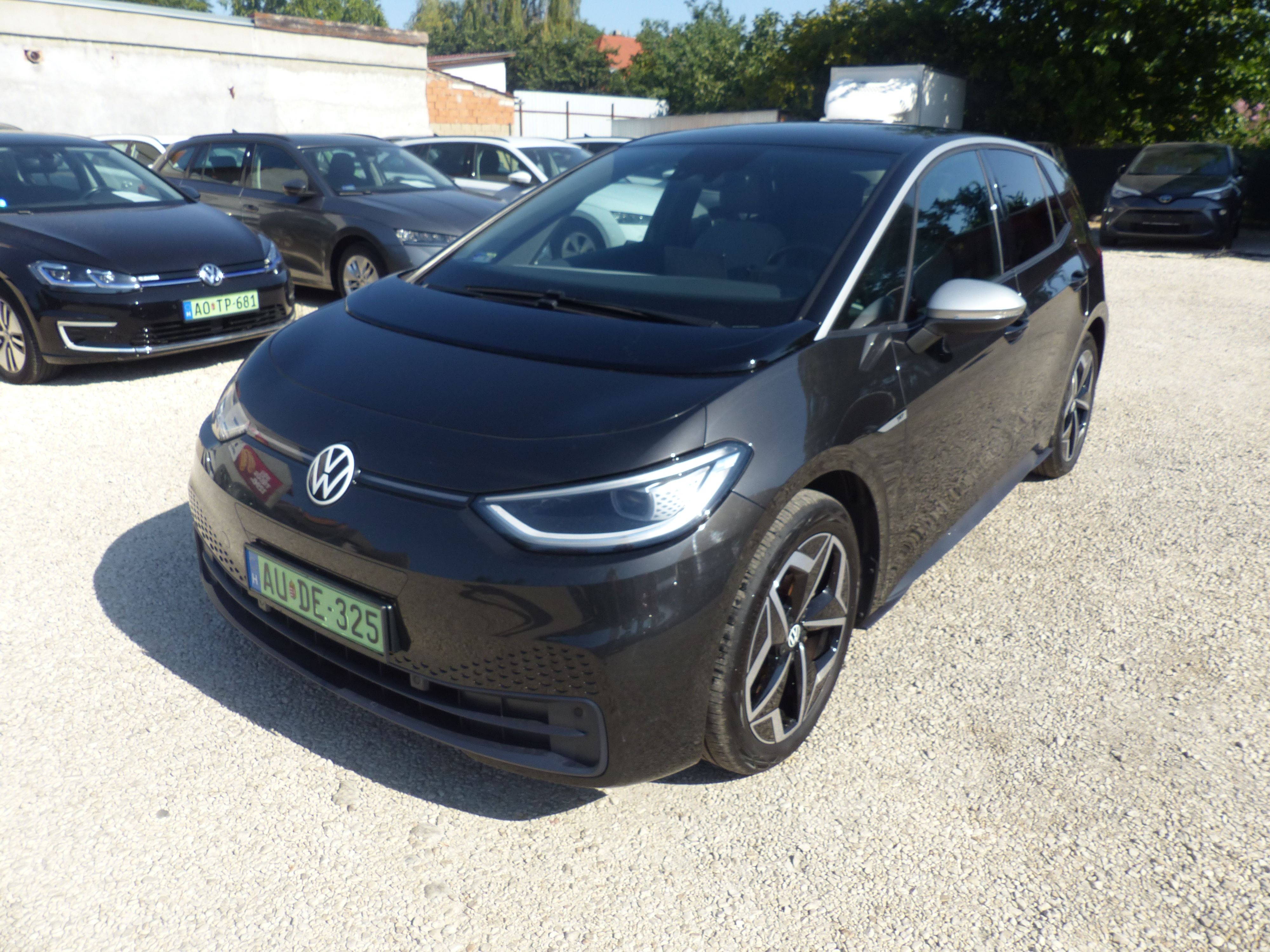 autó főképe