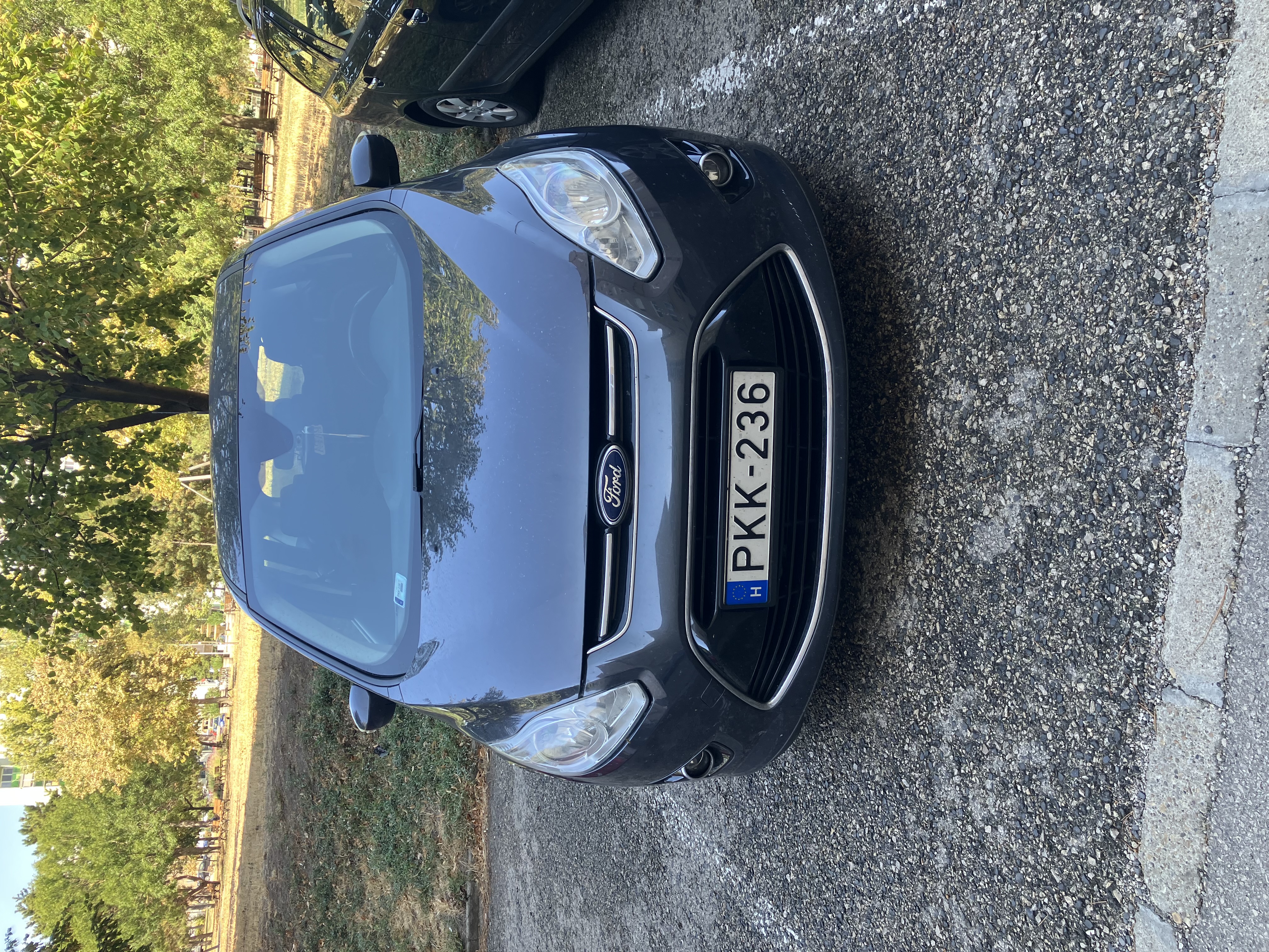 autó főképe