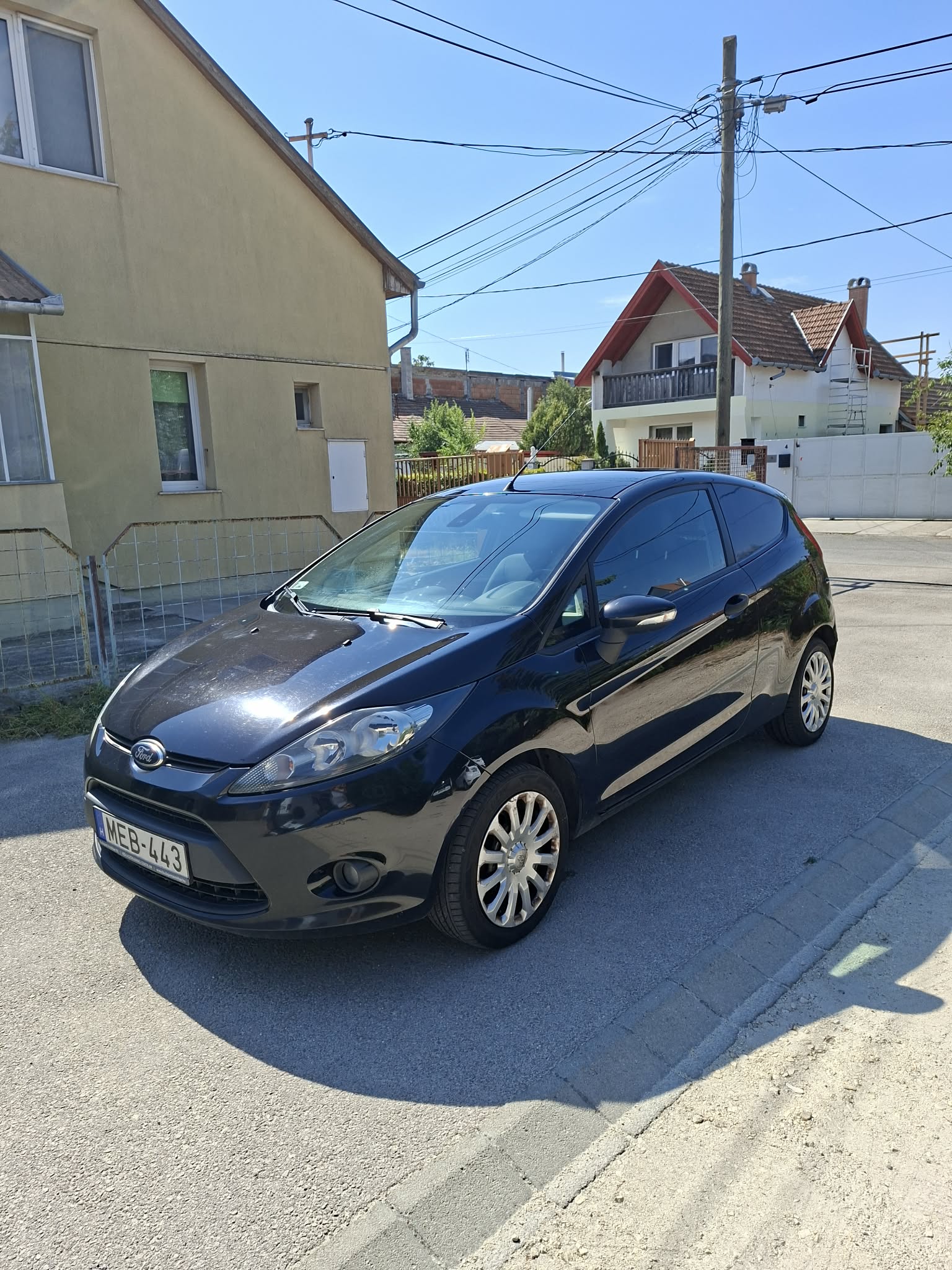autó főképe